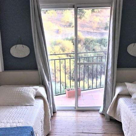 מונאצ'יל Apartamento Junto Al Rio En Entrada Ruta Cahorros מראה חיצוני תמונה